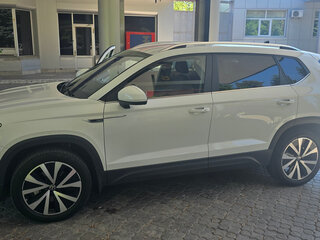 2021 Volkswagen Taos I, белый, 2150000 рублей, вид 4