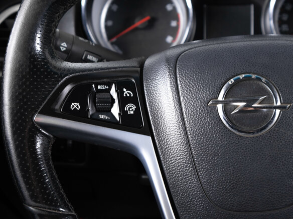 2012 Opel Astra GTC J Рестайлинг, красный, 719000 рублей - вид 14