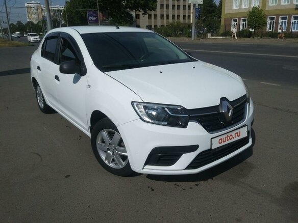 2018 Renault Logan II Рестайлинг, белый, 490000 рублей - вид 2