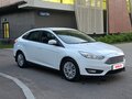 2018 Ford Focus III Рестайлинг, белый - вид 2
