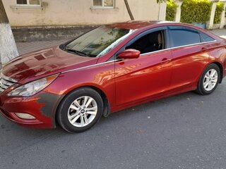 2013 Hyundai Sonata VI (YF), красный, 1050000 рублей, вид 3