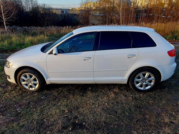 2012 Audi A3 II (8P) Рестайлинг 2, белый - вид 7