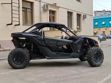 2017 BRP Can-Am Maverick X3 X DS Turbo RR, чёрный, 2990000 рублей, вид 5
