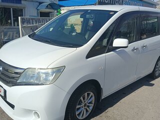 2012 Nissan Serena III (C25), белый, 1100000 рублей, вид 3