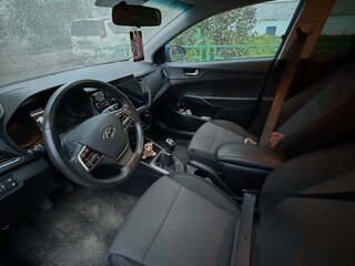 2021 Hyundai Solaris II Рестайлинг, синий, 1600000 рублей, вид 5