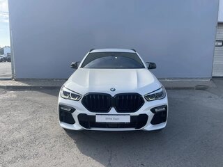 2021 BMW X6 40i III (G06), белый, 8840000 рублей, вид 2