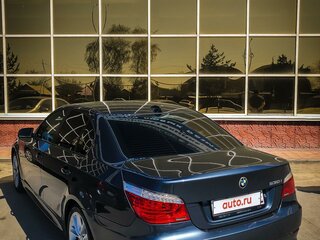 2009 BMW 5 серии 530xi V (E60/E61) Рестайлинг, серый, 1500000 рублей, вид 4