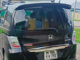 2012 Honda Freed I Рестайлинг, фиолетовый, 1350000 рублей, вид 2