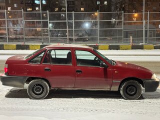 1998 Daewoo Nexia I, красный, 60000 рублей, вид 2