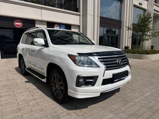 2013 Lexus LX 570 III Рестайлинг, белый, 4300000 рублей, вид 2