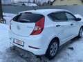2014 Hyundai Solaris I Рестайлинг, серебристый, 720000 рублей - вид 3
