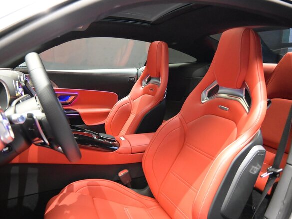 2025 Mercedes-Benz AMG GT 43 II, серебристый, 14000000 рублей - вид 14