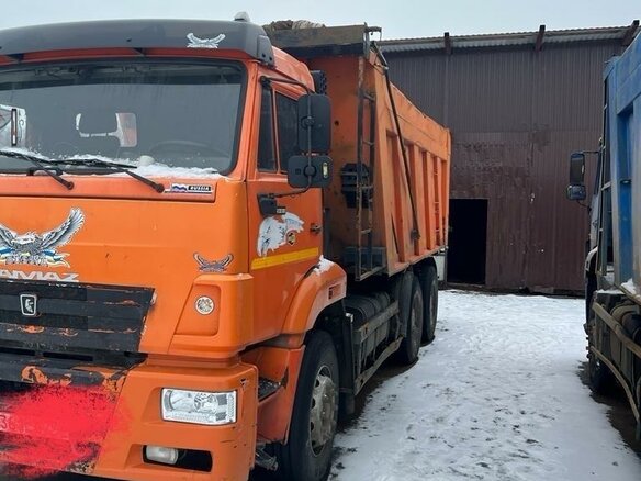 2013 КамАЗ 6520, оранжевый, 1300000 рублей - вид 2