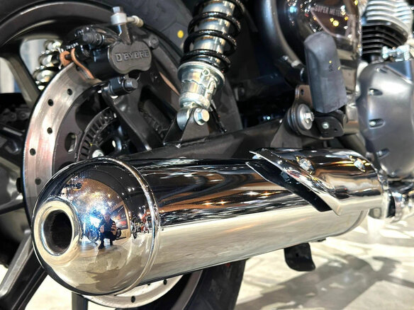 2026 Royal Enfield Super Meteor, чёрный, 764000 рублей - вид 12