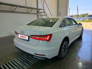 2020 Audi A6 40 TFSI V (C8), белый, 3090000 рублей, вид 3