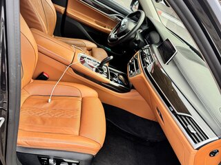 2019 BMW 7 серии Long 730Ld xDrive VI (G11/G12) Рестайлинг, серый, 5000000 рублей, вид 5