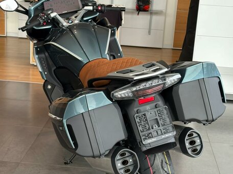 2025 BMW K 1600 GT, зелёный, 3706800 рублей, вид 3
