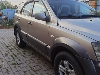 2004 Kia Sorento 4-speed I, бежевый, 490000 рублей, вид 3