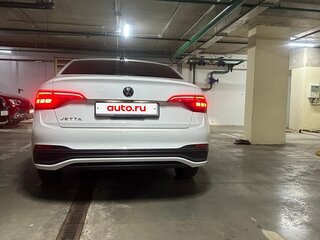 2022 Volkswagen Jetta VII Рестайлинг, белый, 2100000 рублей, вид 3