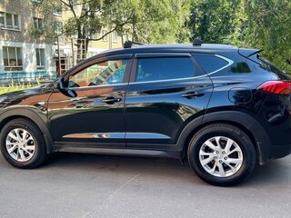 2020 Hyundai Tucson III Рестайлинг, чёрный, 2100000 рублей, вид 4