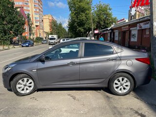2016 Hyundai Solaris I Рестайлинг, серый, 1140000 рублей, вид 2