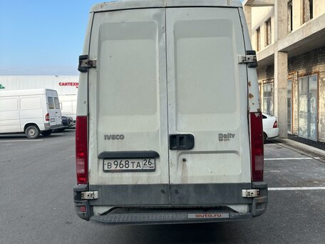 2005 Iveco Daily, белый, 1300000 рублей, вид 3