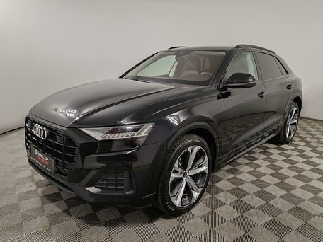 Audi Q8 I (4M)