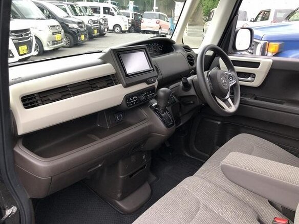 2022 Honda N-BOX II Рестайлинг, чёрный, 650000 рублей - вид 7