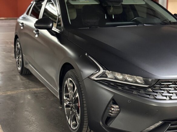 2020 Kia K5 III, серый, 3000000 рублей - вид 3