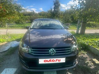2017 Volkswagen Polo V Рестайлинг, коричневый, 1790000 рублей, вид 1