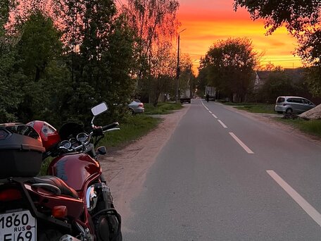 1998 Suzuki Bandit 1200, красный, 320000 рублей, вид 2