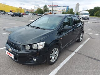2014 Chevrolet Aveo II, чёрный, 950000 рублей, вид 1