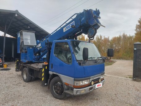 1996 Aichi Автобуровые вышки, синий, 5250000 рублей, вид 2