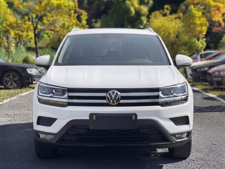2022 Volkswagen Tharu I, белый, 1840000 рублей, вид 1