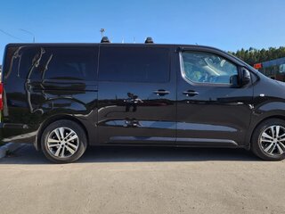 2017 Peugeot Traveller I, чёрный, 3300000 рублей, вид 4