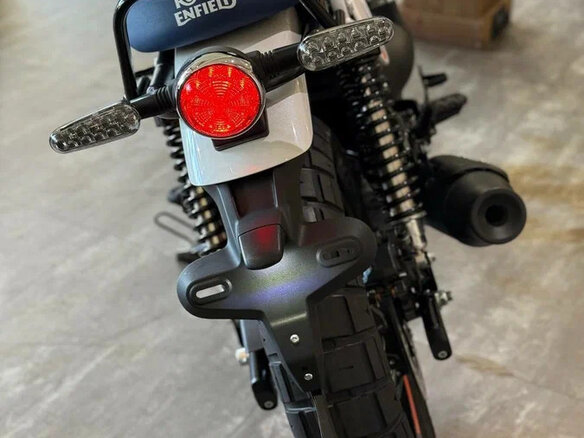 2025 Royal Enfield Bear 650, белый, 728000 рублей - вид 13