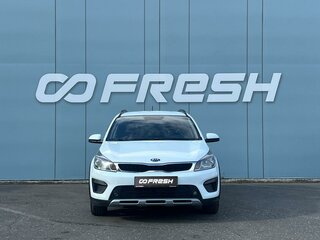2019 Kia Rio X-Line IV, белый, 1525000 рублей, вид 3
