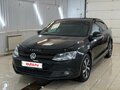 2013 Volkswagen Jetta VI, чёрный, 700000 рублей