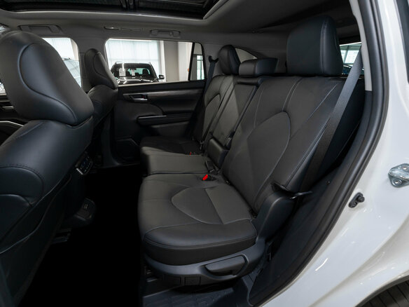 2026 Toyota Highlander IV (XU70), белый - вид 13