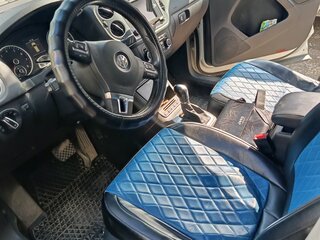 2011 Volkswagen Tiguan I Рестайлинг, серебристый, 1350000 рублей, вид 5