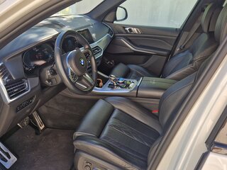 2020 BMW X5 45e IV (G05/G18), белый, 7900000 рублей, вид 5