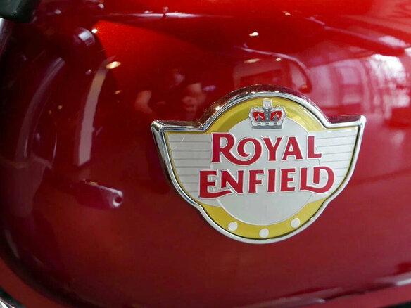 2024 Royal Enfield Interceptor 650, красный, 645000 рублей - вид 3