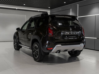 2017 Renault Duster I Рестайлинг, коричневый, 1215000 рублей, вид 4