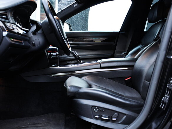 2008 BMW 7 серии Long 750Li V (F01/F02/F04), чёрный, 1672270 рублей - вид 13