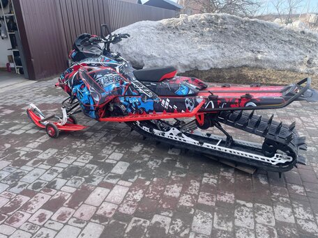 2020 BRP Ski-Doo Summit 850, красный, 1199999 рублей, вид 3