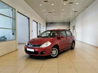 2011 Nissan Tiida I Рестайлинг, красный, 585150 рублей, вид 1