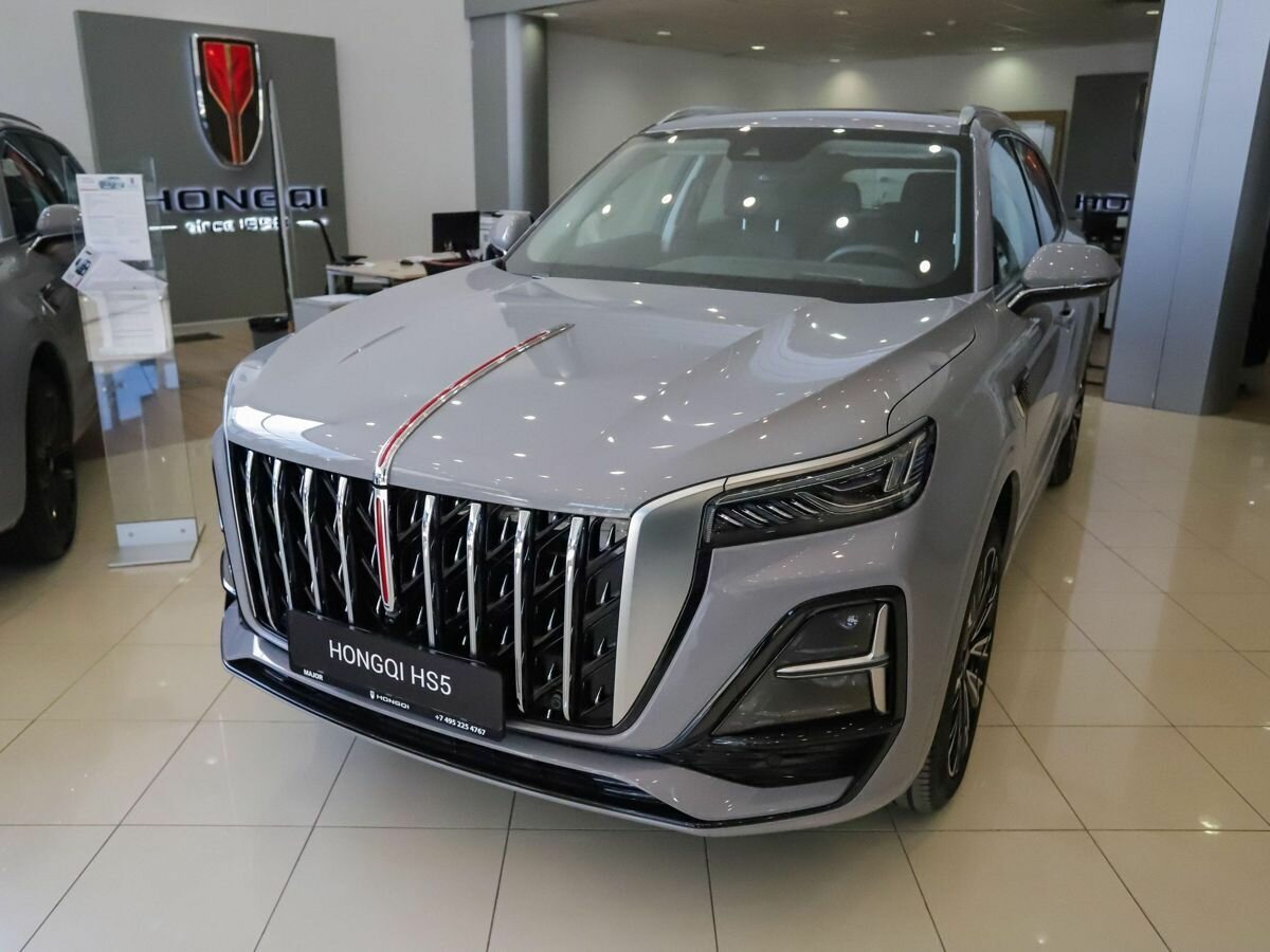 Открыть фотографии: Hongqi HS5 I Рестайлинг