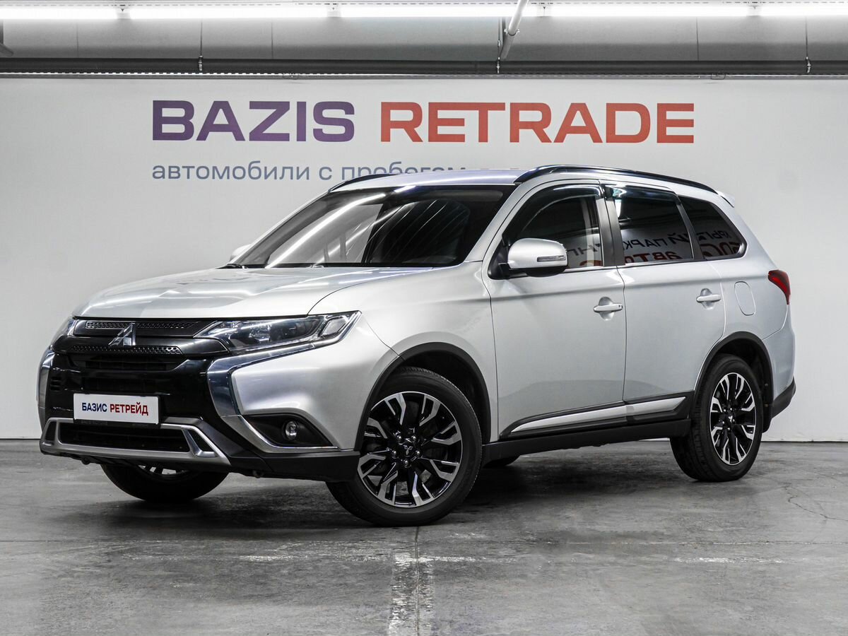 Открыть фотографии: Mitsubishi Outlander III Рестайлинг 3