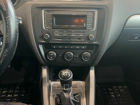 2016 Volkswagen Jetta VI Рестайлинг, коричневый - вид 10