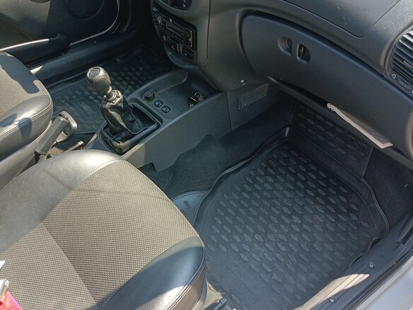 2011 Lada (ВАЗ) Kalina I, серебристый, 556000 рублей - вид 5